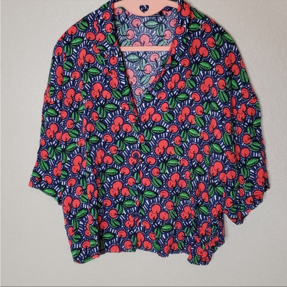 Zara Cherry Top 💕